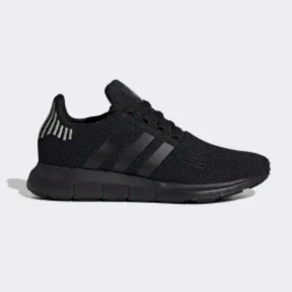 NWT adidas Swift Run Workout Shoes
